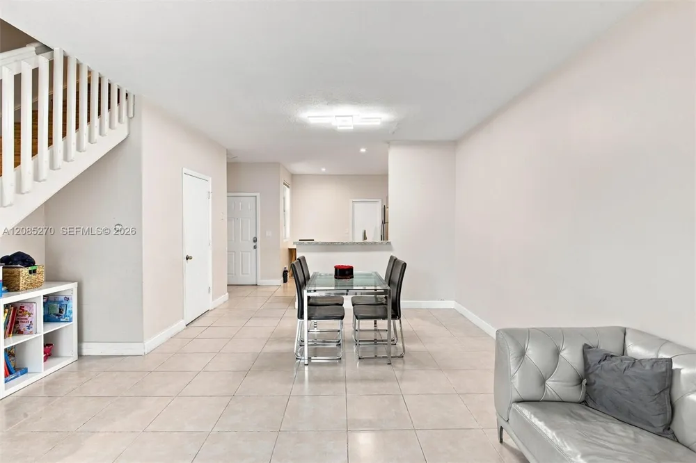 1997 Pompeii Ct Weston, FL 33327