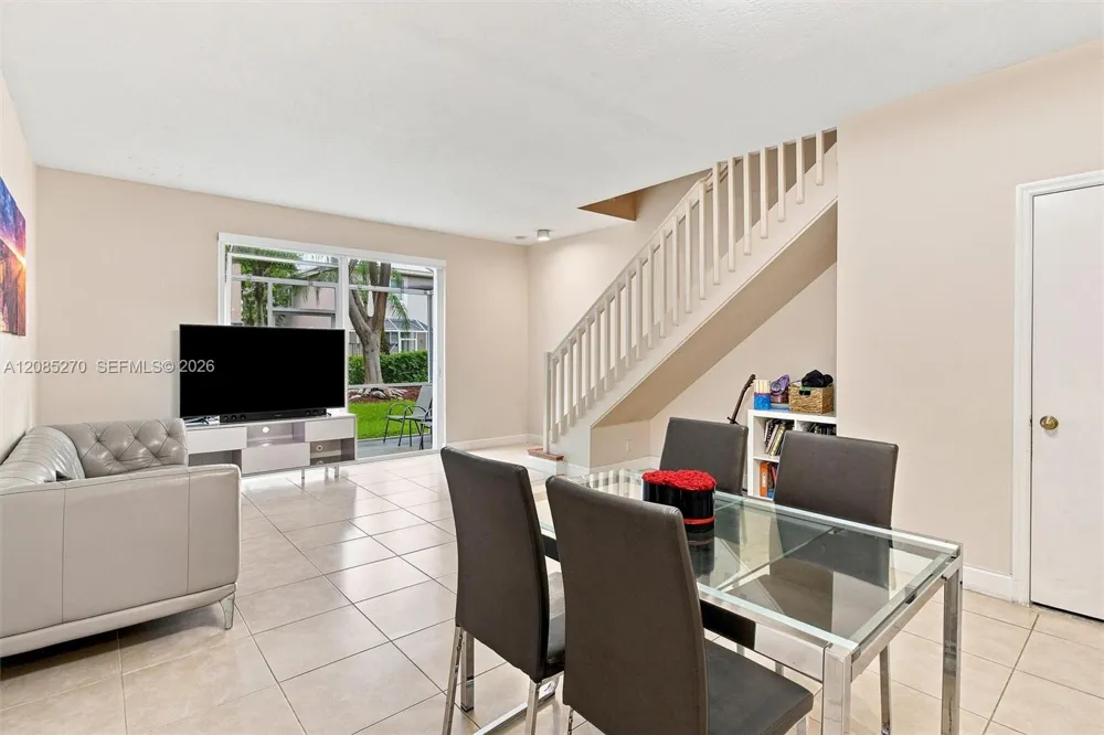 1997 Pompeii Ct Weston, FL 33327