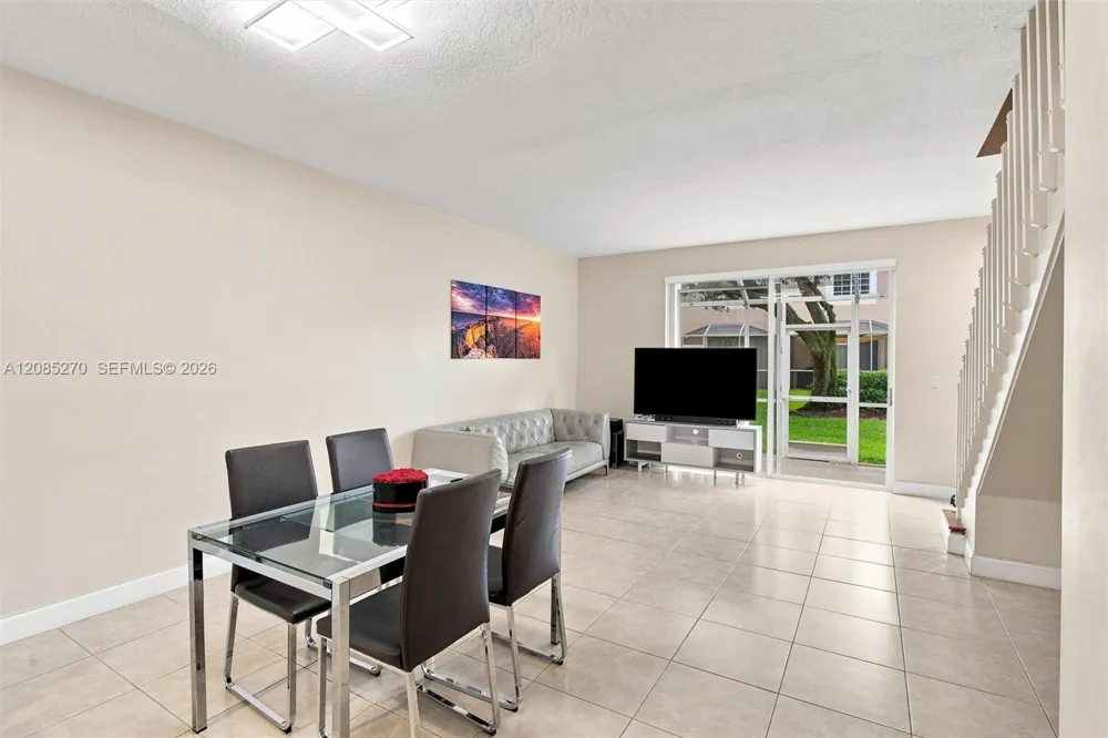 1997 Pompeii Ct Weston, FL 33327