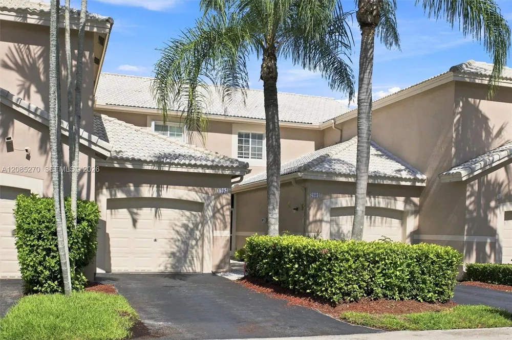 1997 Pompeii Ct Weston, FL 33327