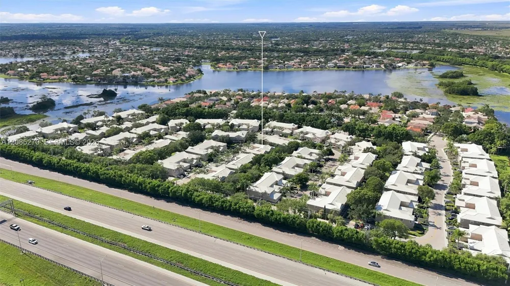 1997 Pompeii Ct Weston, FL 33327