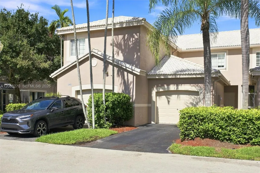 1997 Pompeii Ct Weston, FL 33327