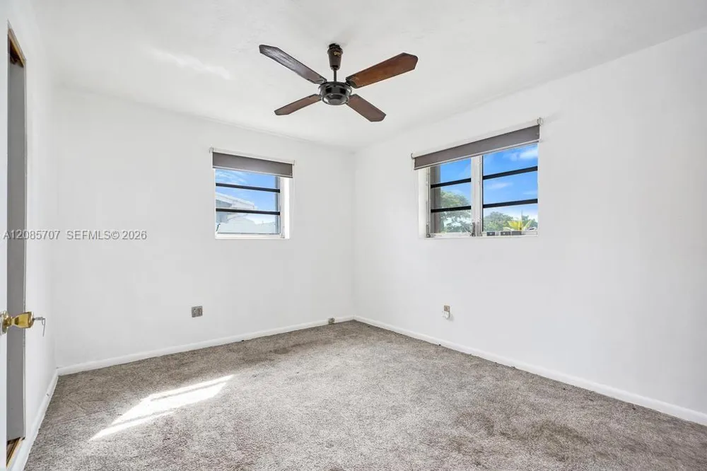 19731 Gulfstream Rd Cutler Bay, FL 33157