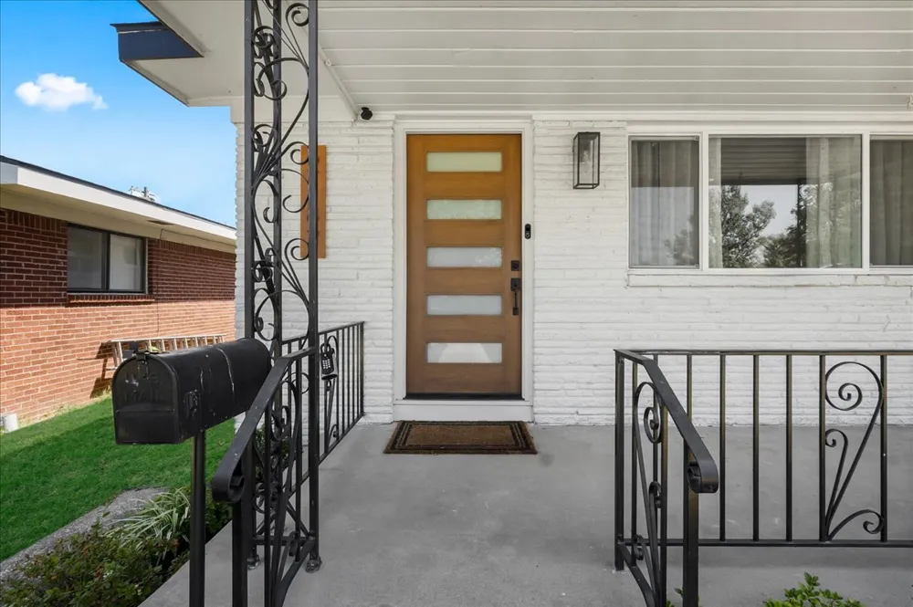 2187 S 76th EastAvenue Tulsa, OK 74129