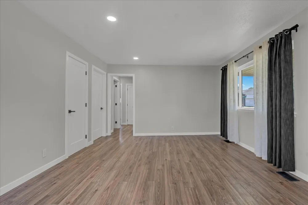 2187 S 76th EastAvenue Tulsa, OK 74129