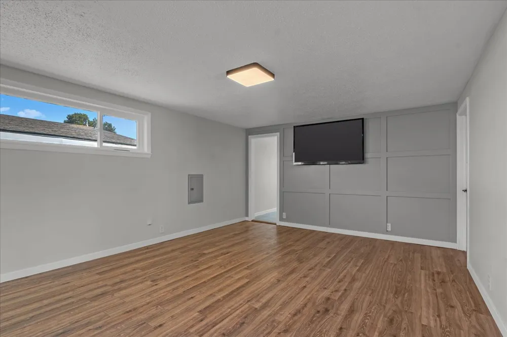 2187 S 76th EastAvenue Tulsa, OK 74129