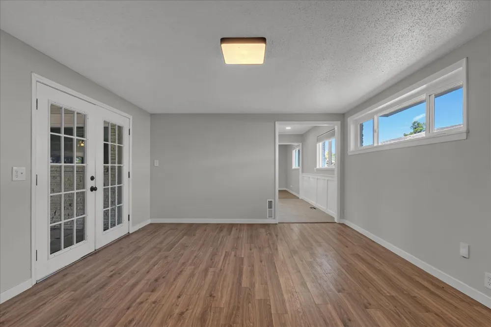 2187 S 76th EastAvenue Tulsa, OK 74129