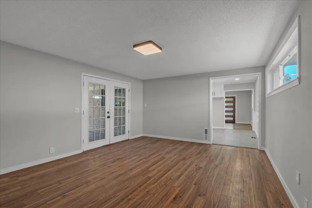 2187 S 76th EastAvenue Tulsa, OK 74129