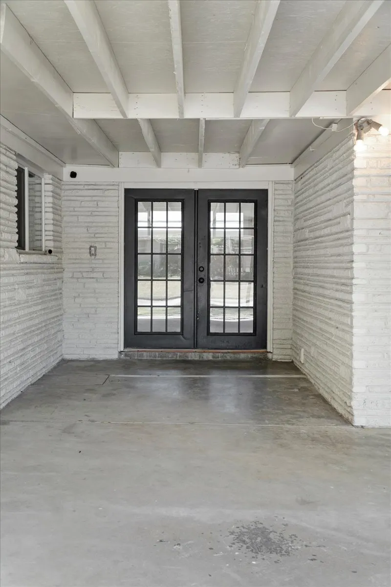 2187 S 76th EastAvenue Tulsa, OK 74129
