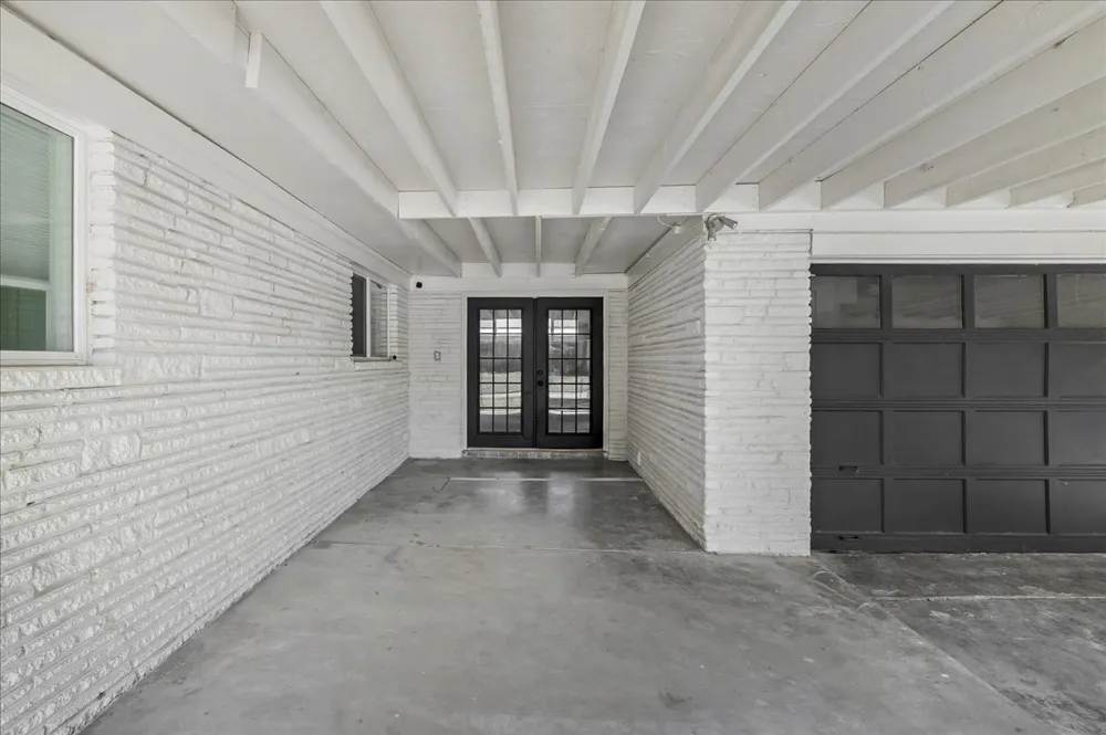 2187 S 76th EastAvenue Tulsa, OK 74129