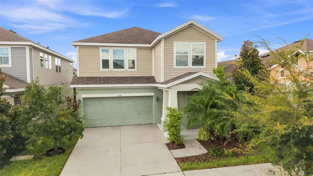 6136 VOYAGERS PLACE Apollo Beach, FL 33572
