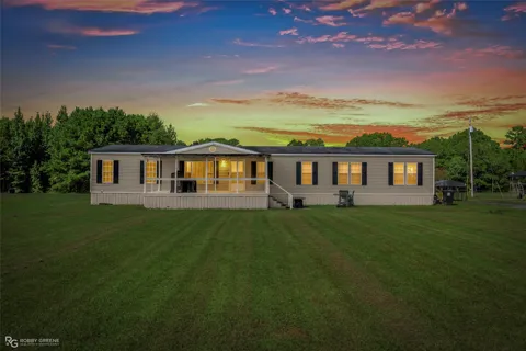 1330 Highway 163
