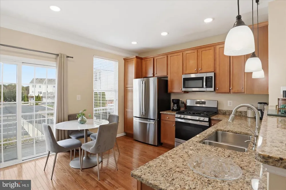 25114 MONTEITH TERRACE Chantilly, VA 20152