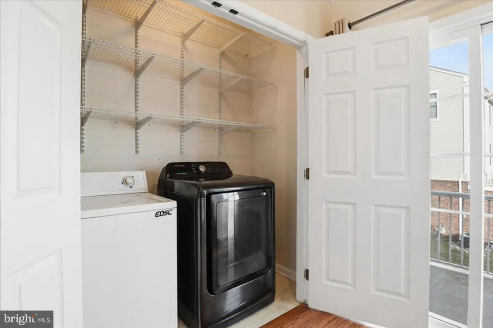 25114 MONTEITH TERRACE Chantilly, VA 20152