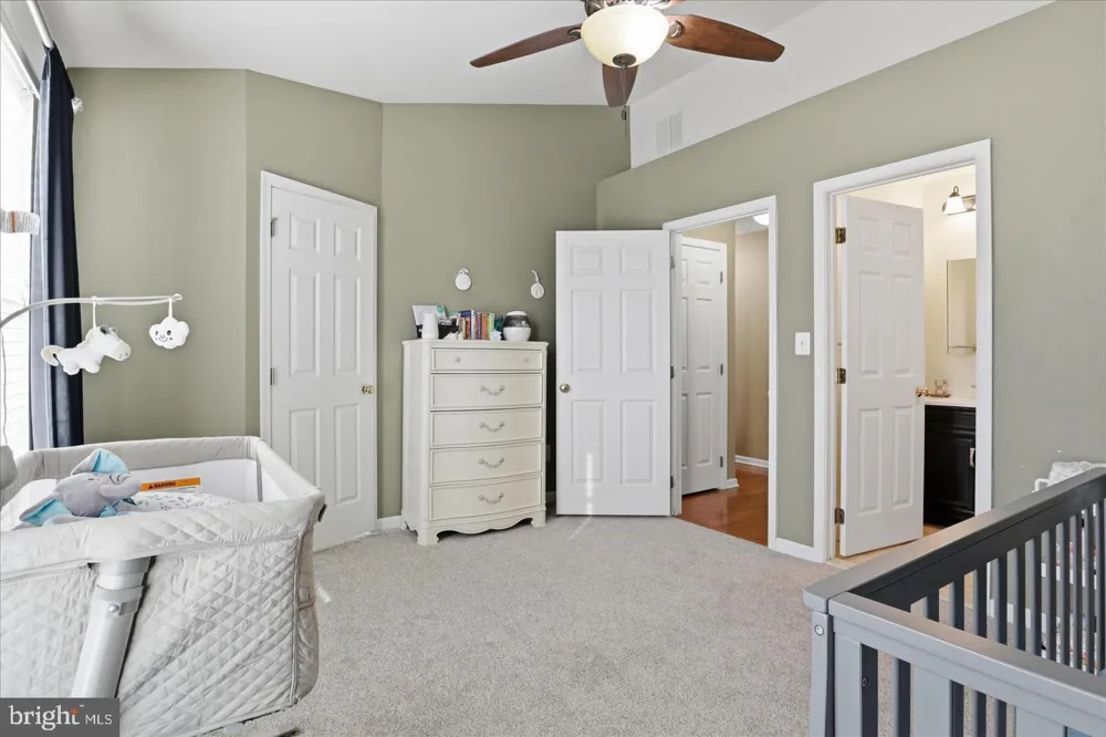 25114 MONTEITH TERRACE Chantilly, VA 20152
