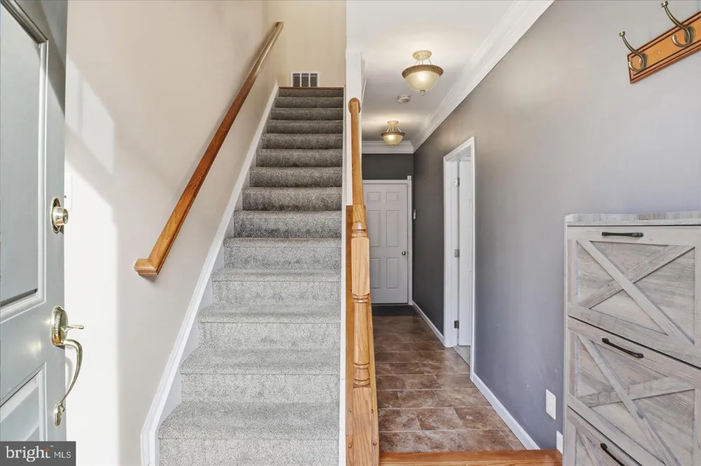 25114 MONTEITH TERRACE Chantilly, VA 20152