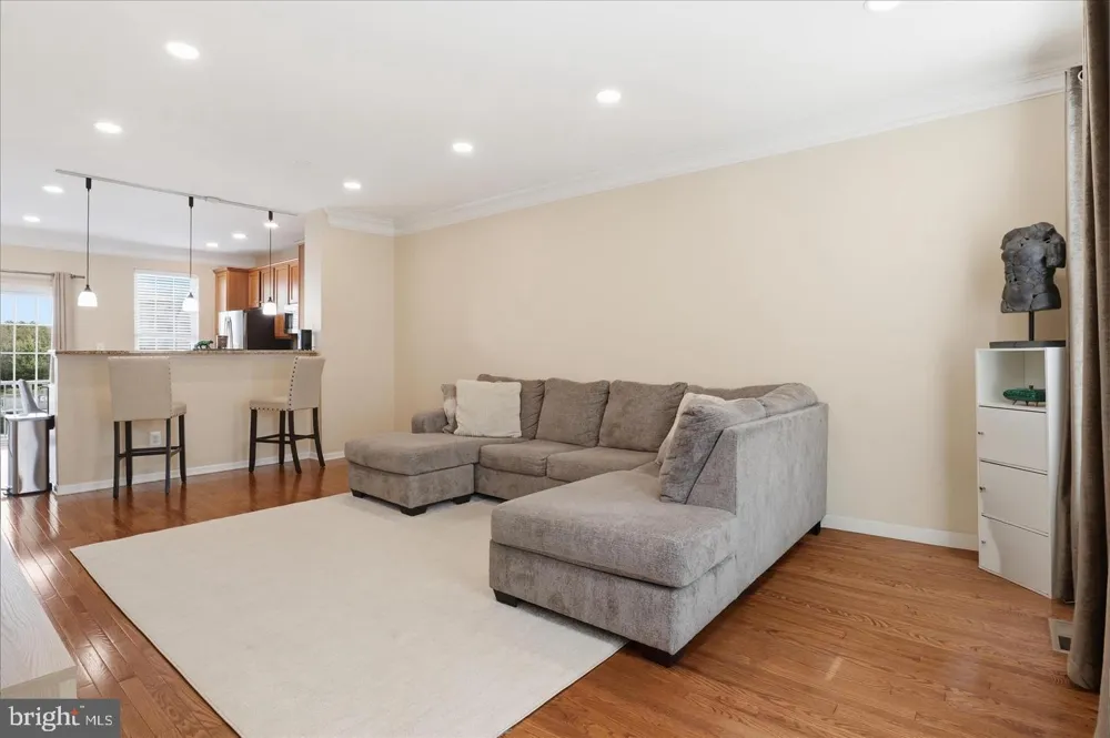 25114 MONTEITH TERRACE Chantilly, VA 20152