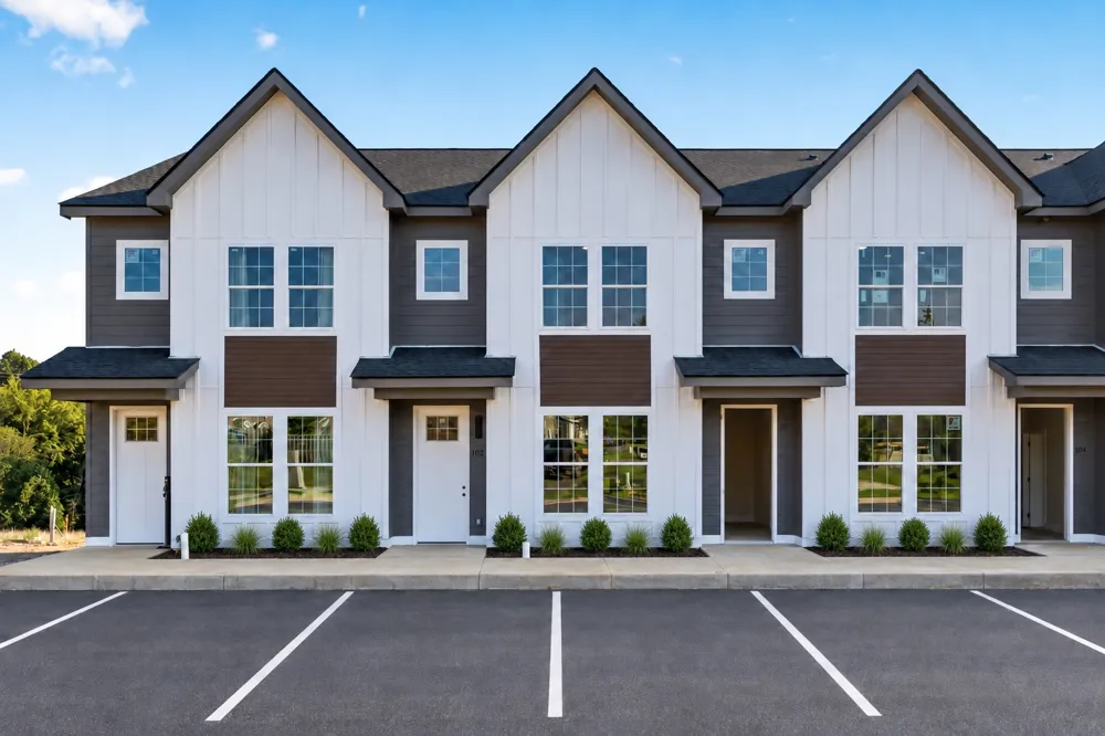 2255 McCormick Ln #101 Clarksville, TN 37040