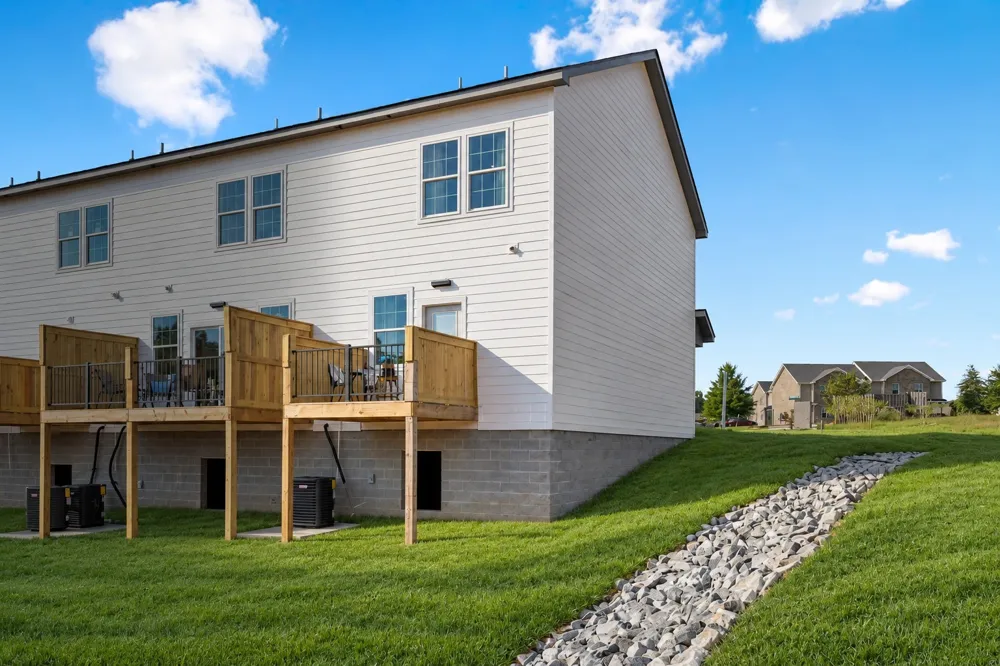 2255 McCormick Ln #101 Clarksville, TN 37040