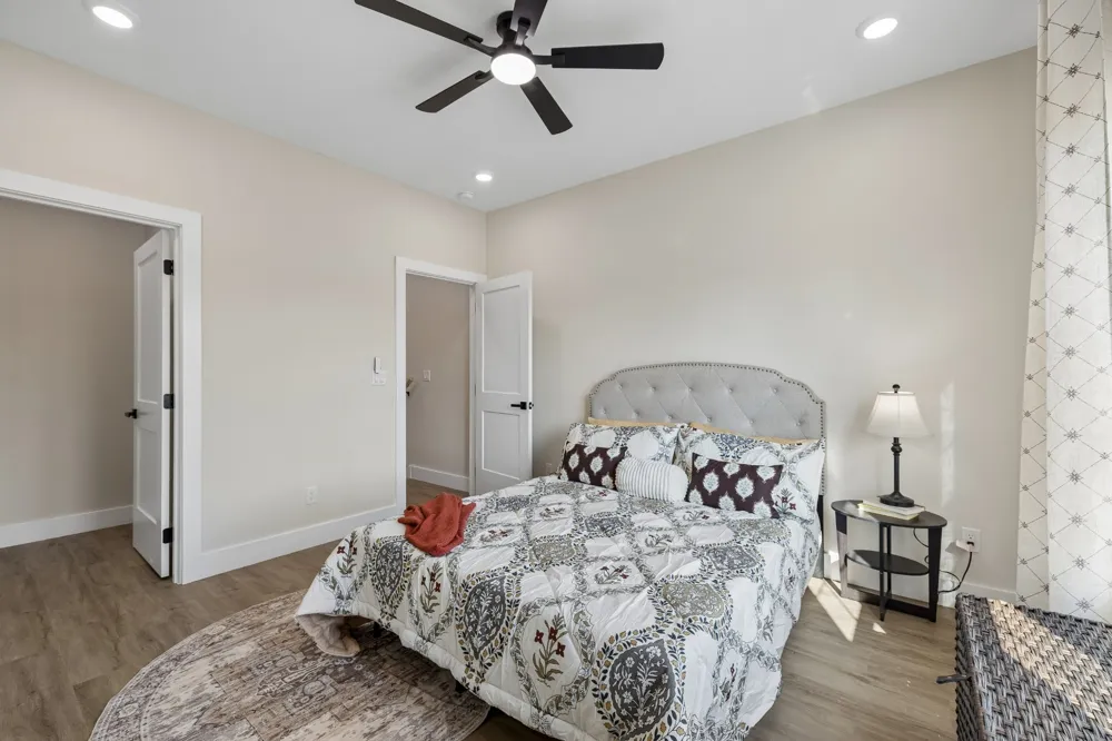 2255 McCormick Ln #101 Clarksville, TN 37040