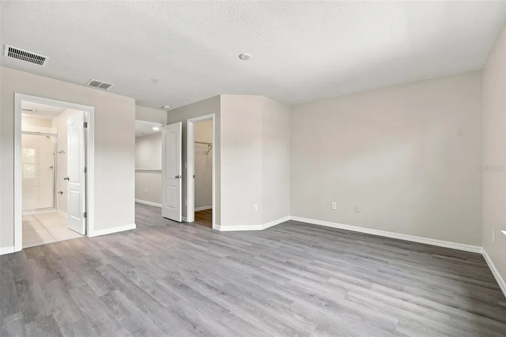 2132 LENNOX DALE LANE Brandon, FL 33510