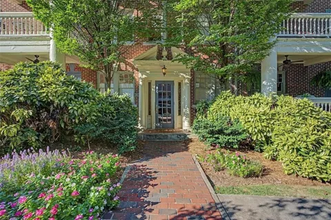 2 Collier Road NW #3