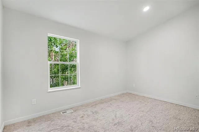 2537 E Nichols Circle Centennial, CO 80122