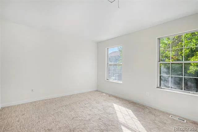 2537 E Nichols Circle Centennial, CO 80122