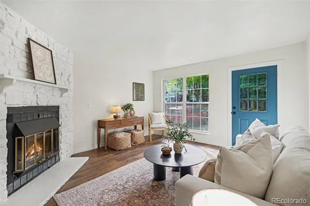 2537 E Nichols Circle Centennial, CO 80122