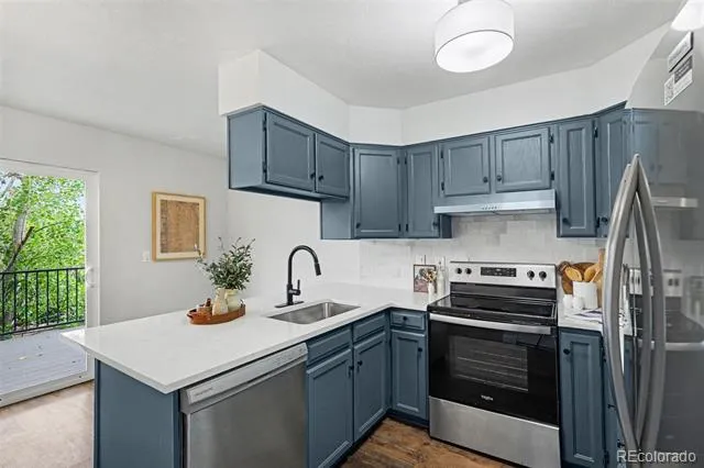 2537 E Nichols Circle Centennial, CO 80122