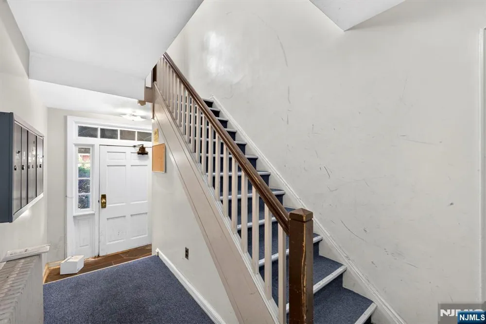 140 W Englewood Avenue 5B Teaneck, NJ 07666
