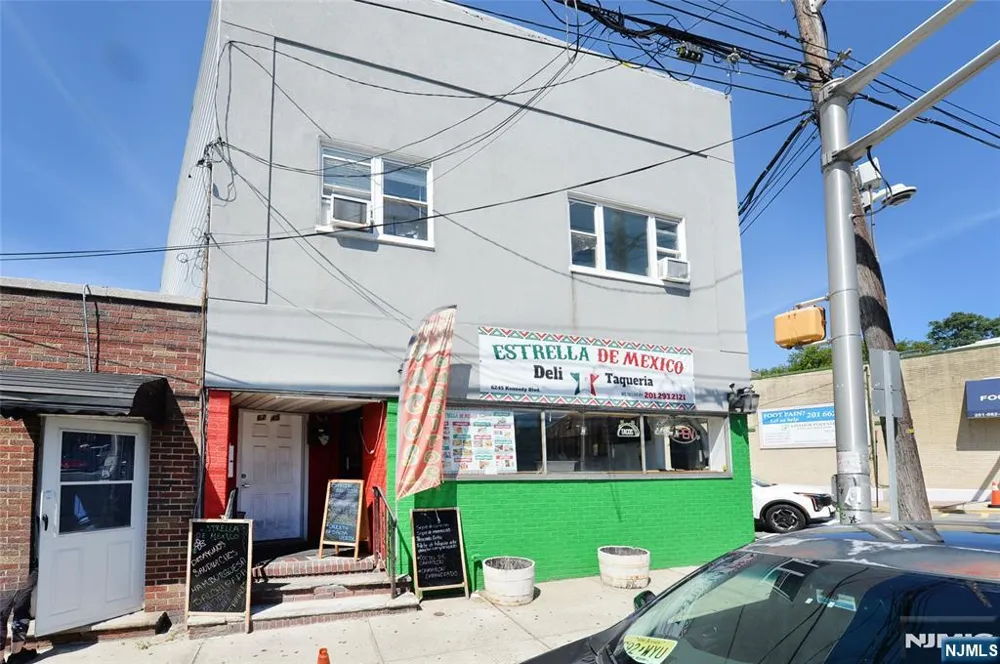 6245 Kennedy Boulevard North Bergen, NJ 07047