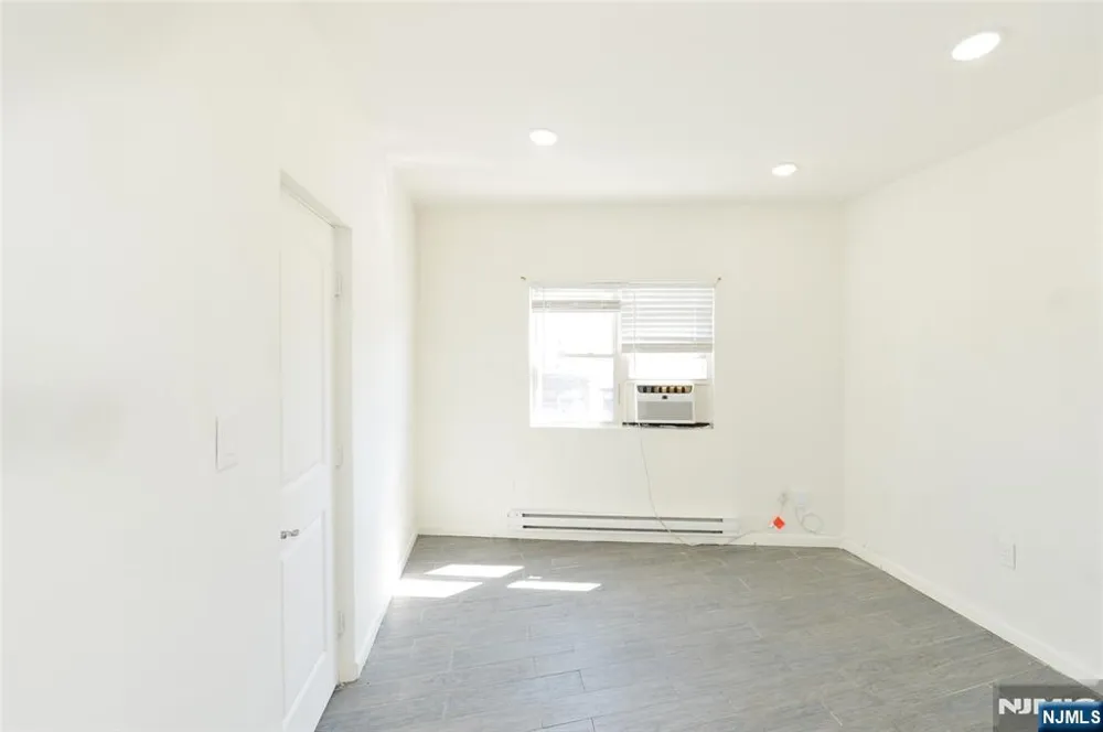 6245 Kennedy Boulevard North Bergen, NJ 07047