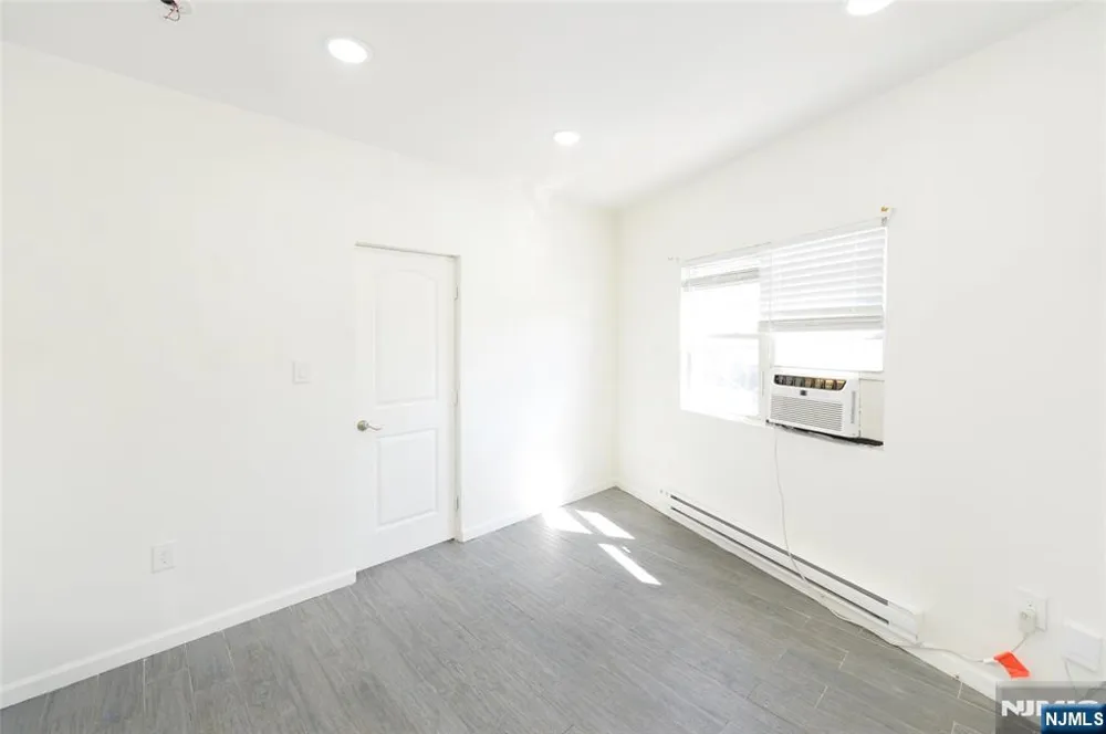 6245 Kennedy Boulevard North Bergen, NJ 07047