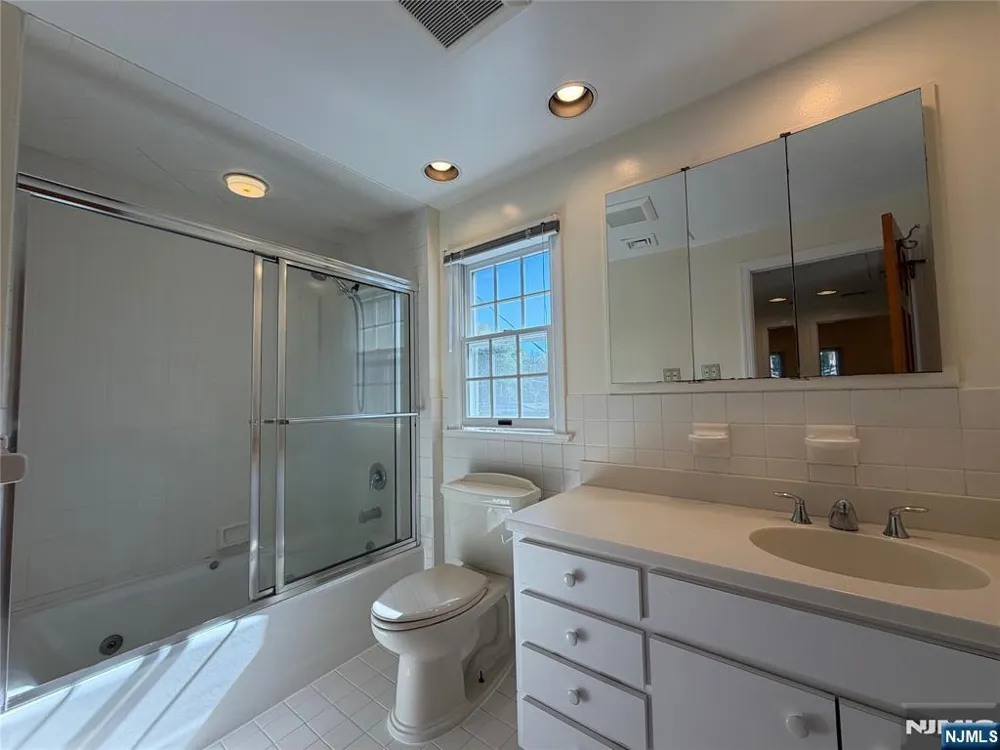 26 Milton Street Cresskill, NJ 07626