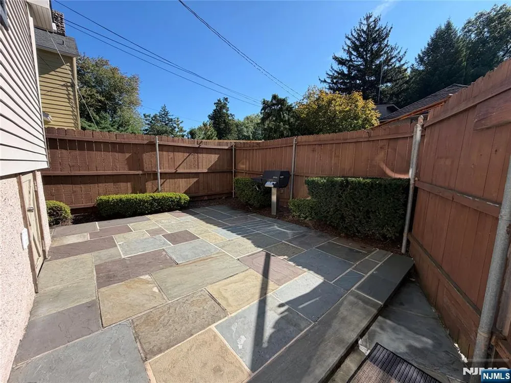 26 Milton Street Cresskill, NJ 07626
