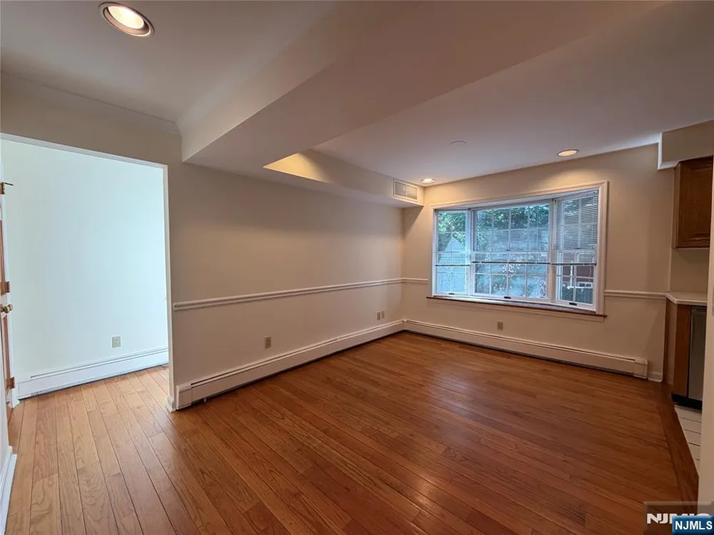 26 Milton Street Cresskill, NJ 07626