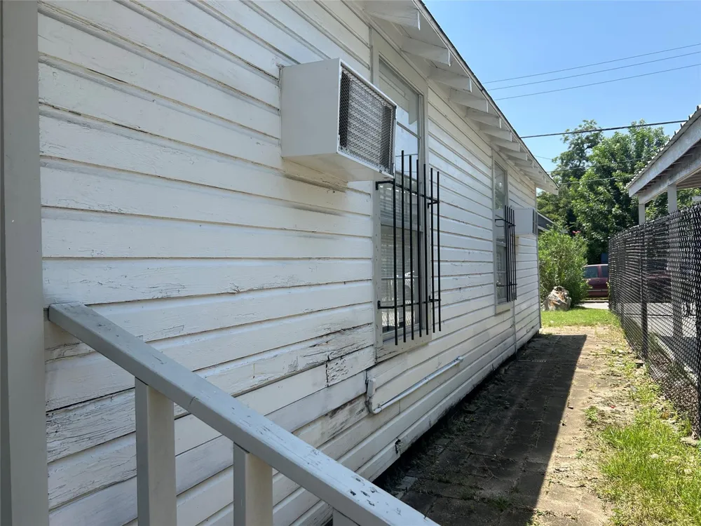7109 Avenue O Houston, TX 77011