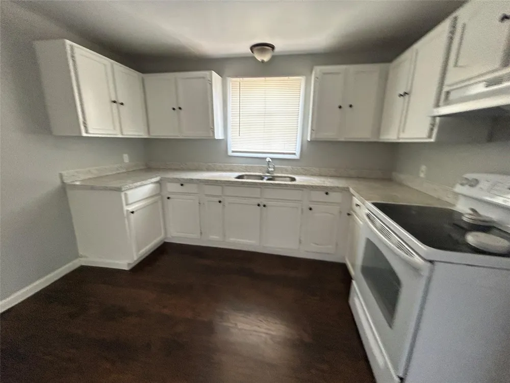 7109 Avenue O Houston, TX 77011