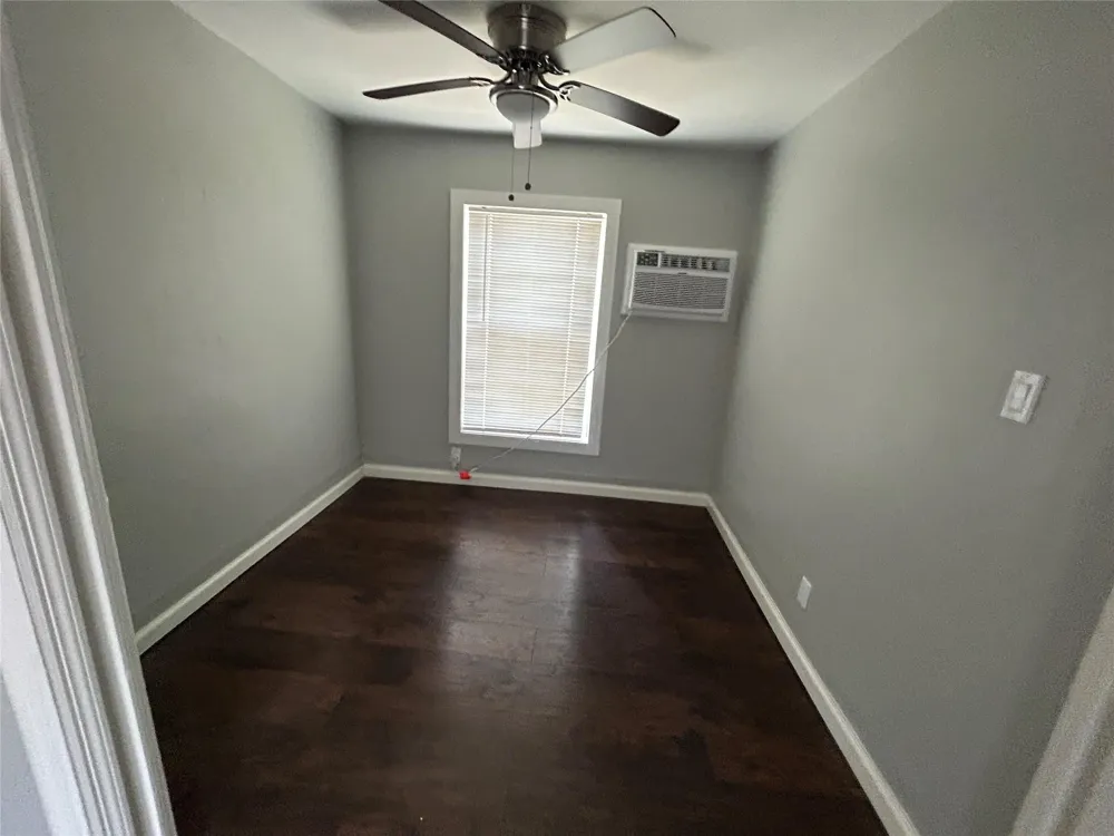 7109 Avenue O Houston, TX 77011