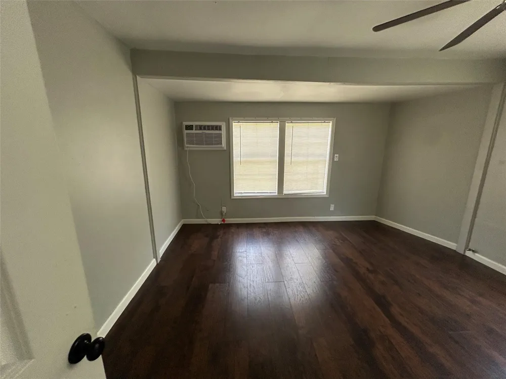 7109 Avenue O Houston, TX 77011