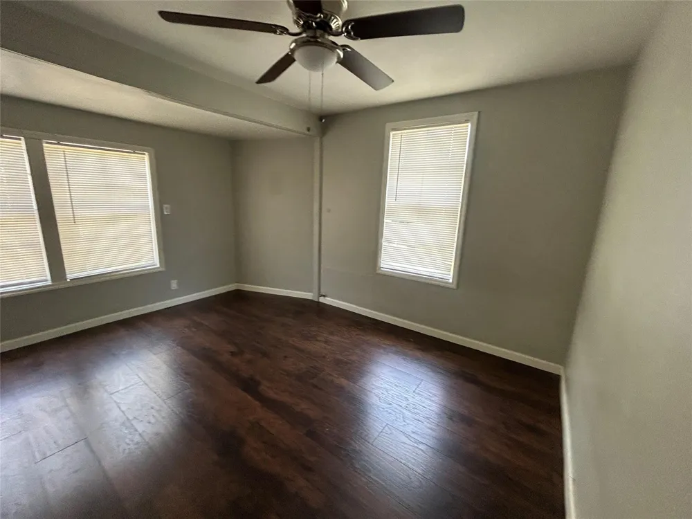 7109 Avenue O Houston, TX 77011