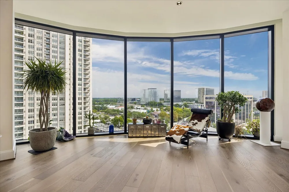 1409 Post Oak Boulevard #1102 Houston, TX 77056