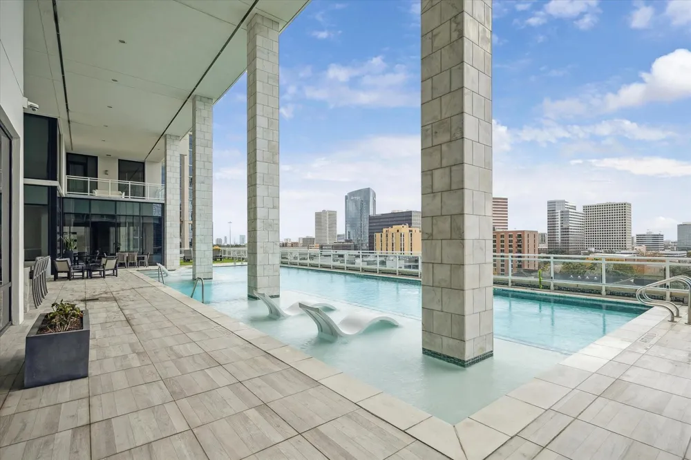 1409 Post Oak Boulevard #1102 Houston, TX 77056