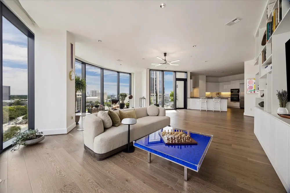 1409 Post Oak Boulevard #1102 Houston, TX 77056