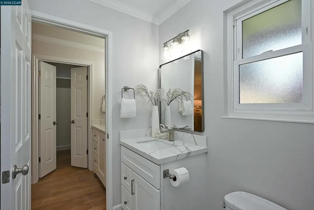48 Rolling Green Circle Pleasant Hill, CA 94523
