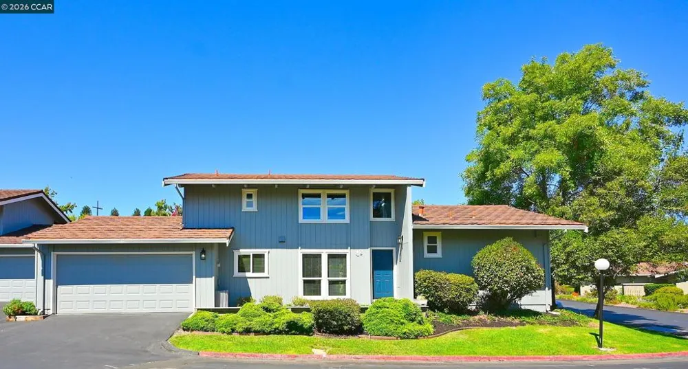 48 Rolling Green Circle Pleasant Hill, CA 94523