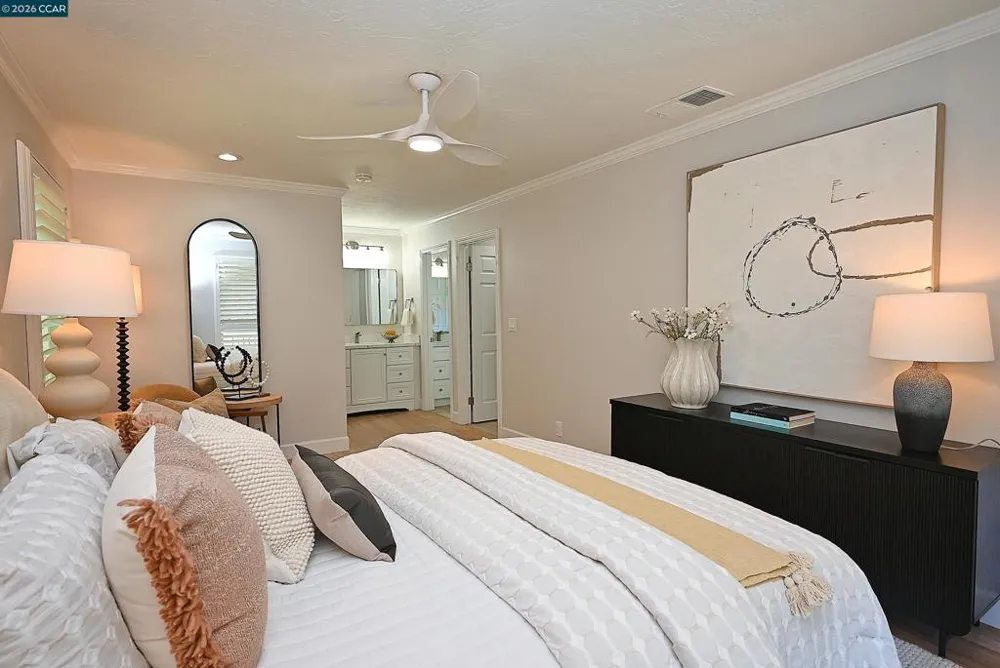 48 Rolling Green Circle Pleasant Hill, CA 94523