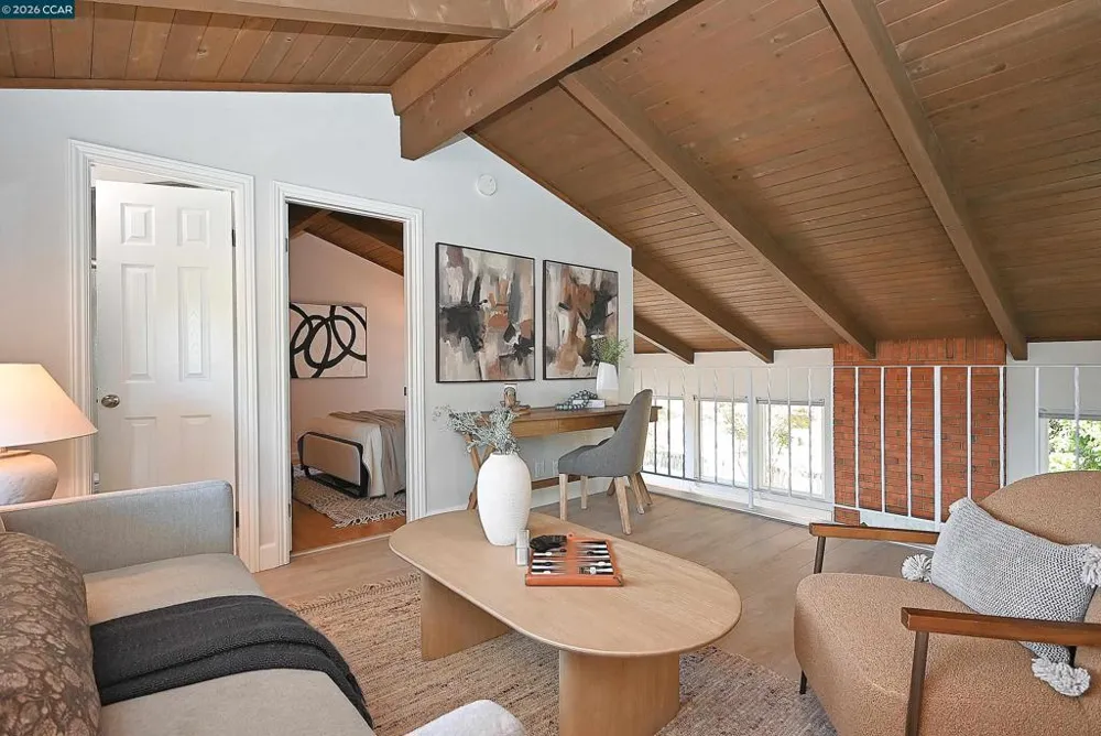48 Rolling Green Circle Pleasant Hill, CA 94523