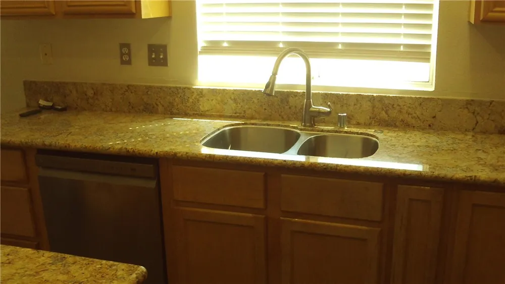 9089 Goldenrod Court Hesperia, CA 92344